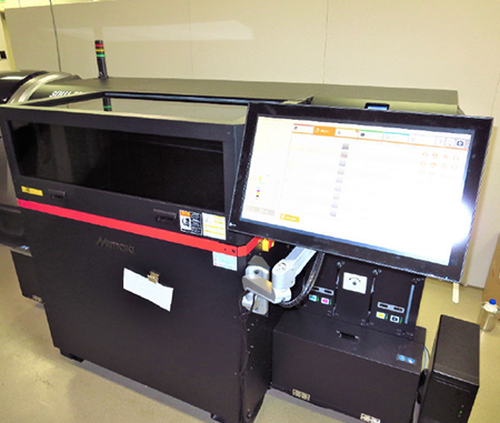 [3DUJ-553] can be intuitively operated like a smartphone.